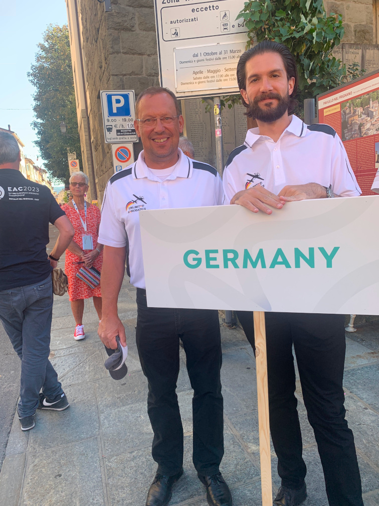 Feyerabend (li) und Stächelin bei der Teampräsentation